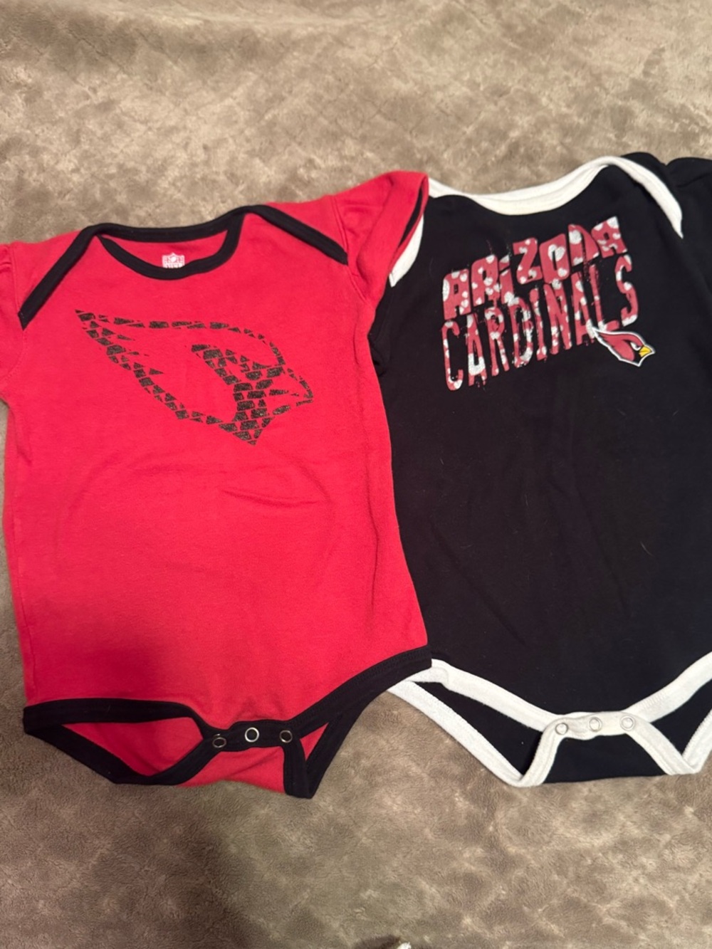 NFL Arizona Cardinals Red and Black Baby Bodysuit Set